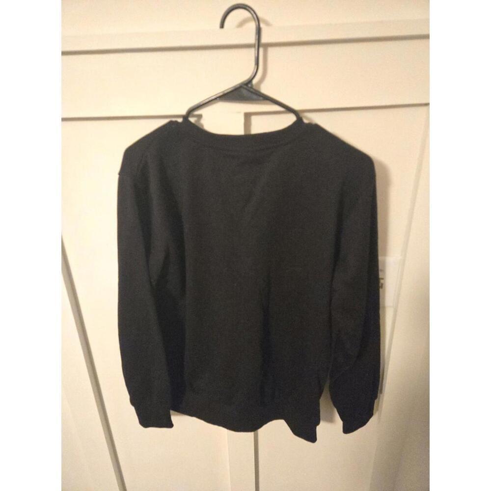 Aocku Classic Essential Black Crewneck Sweatshirt with Pink Neck Detail XL
